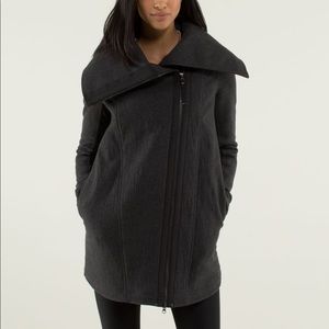 Lululemon Virasana Blanket Wrap Jacket Heather Black
